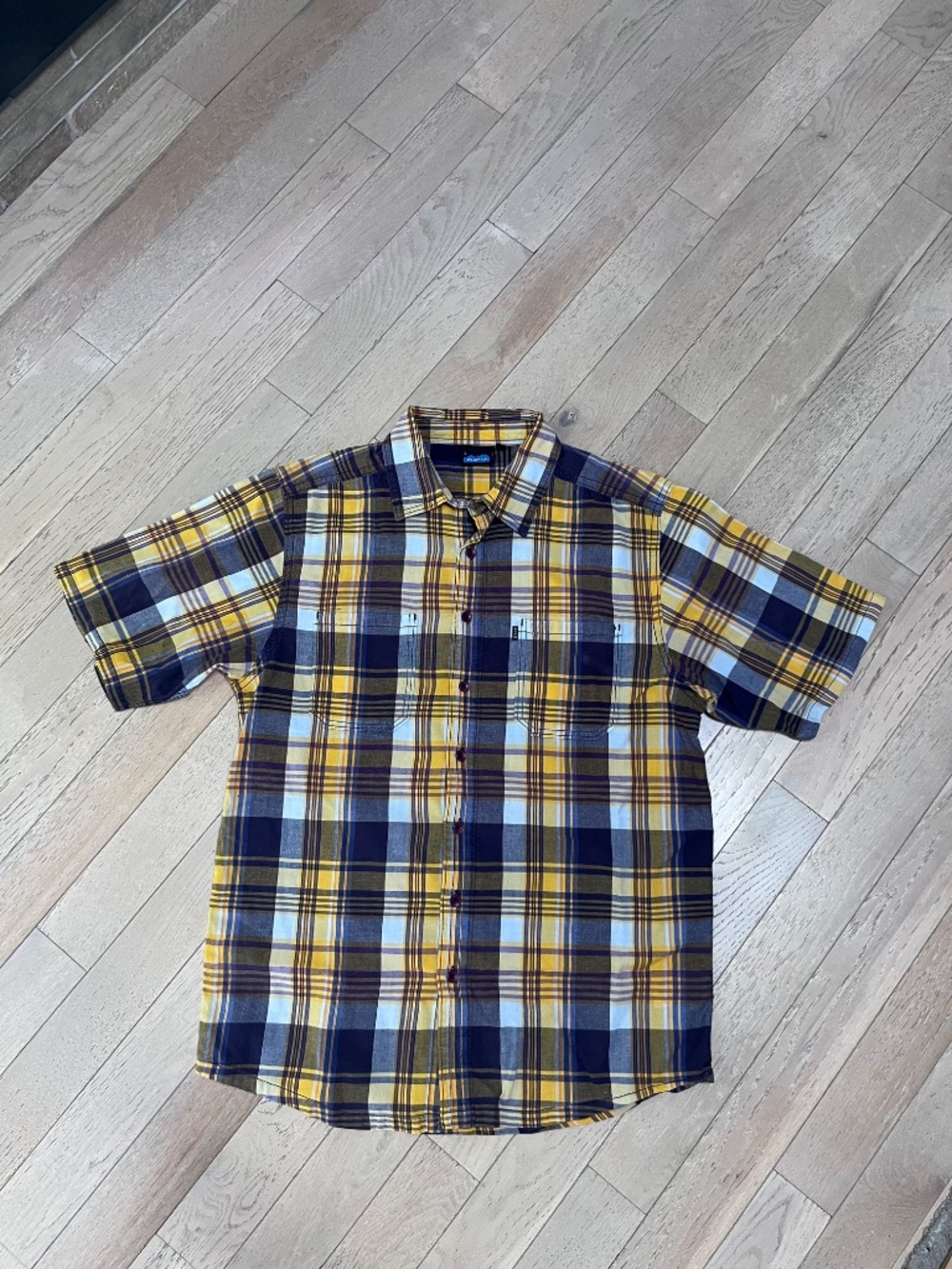 KAVU Mens Short Sleeve Plaid Button Down Shirt Yellow Blue Orange Large cotton
